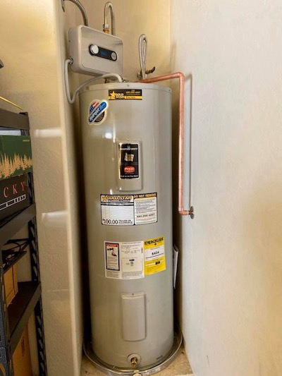 A photo of a newly installaed water heater from Gold Star Plumber Gilbert AZ.