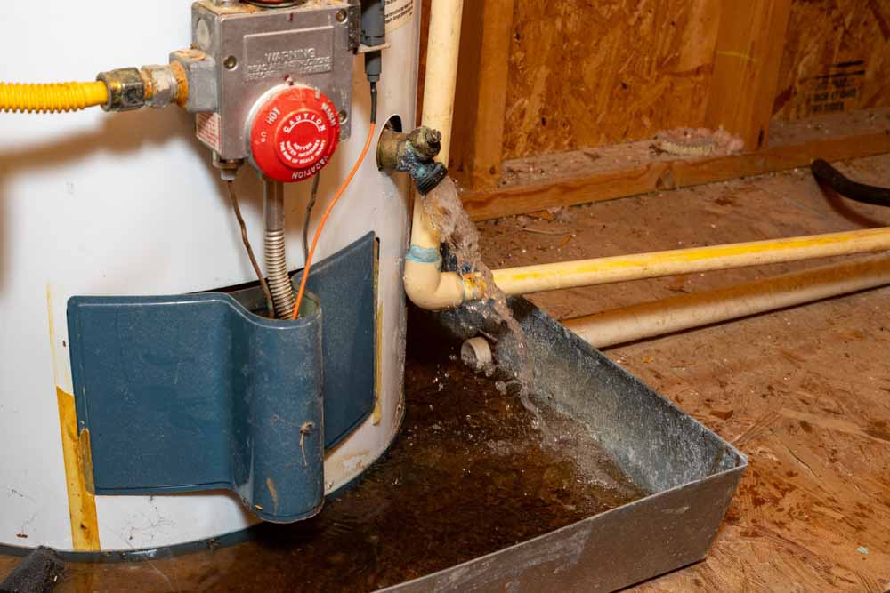 leaking water heater tank Chandler, AZ